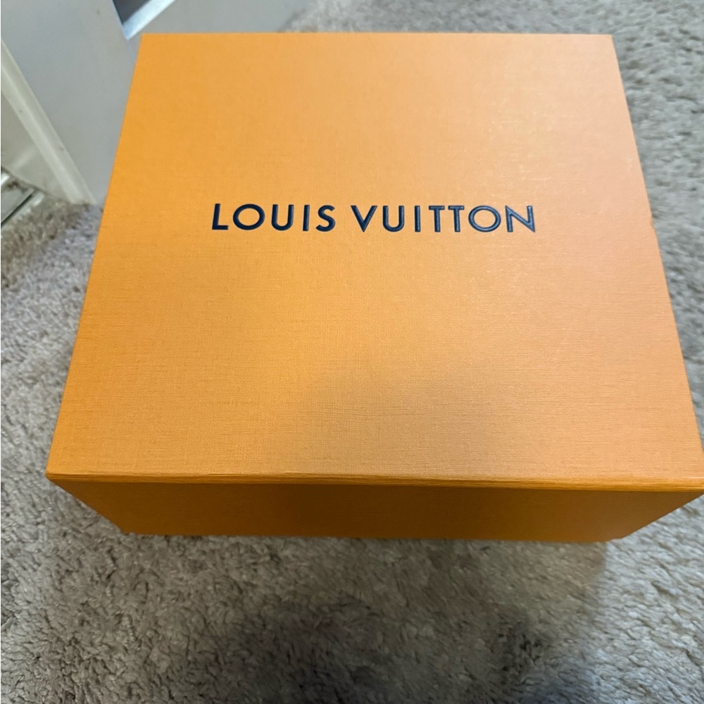 Louis Vuitton Vibrant Orange Gift Box